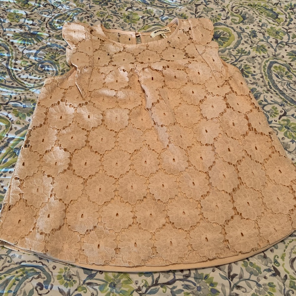 Sweet peach lace,lined cap sleeve.Dress up or down